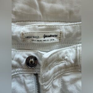 Stradivarius High Rise White Jeans